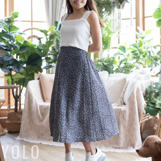 【現貨】 Its Blossom Time Top - T0251