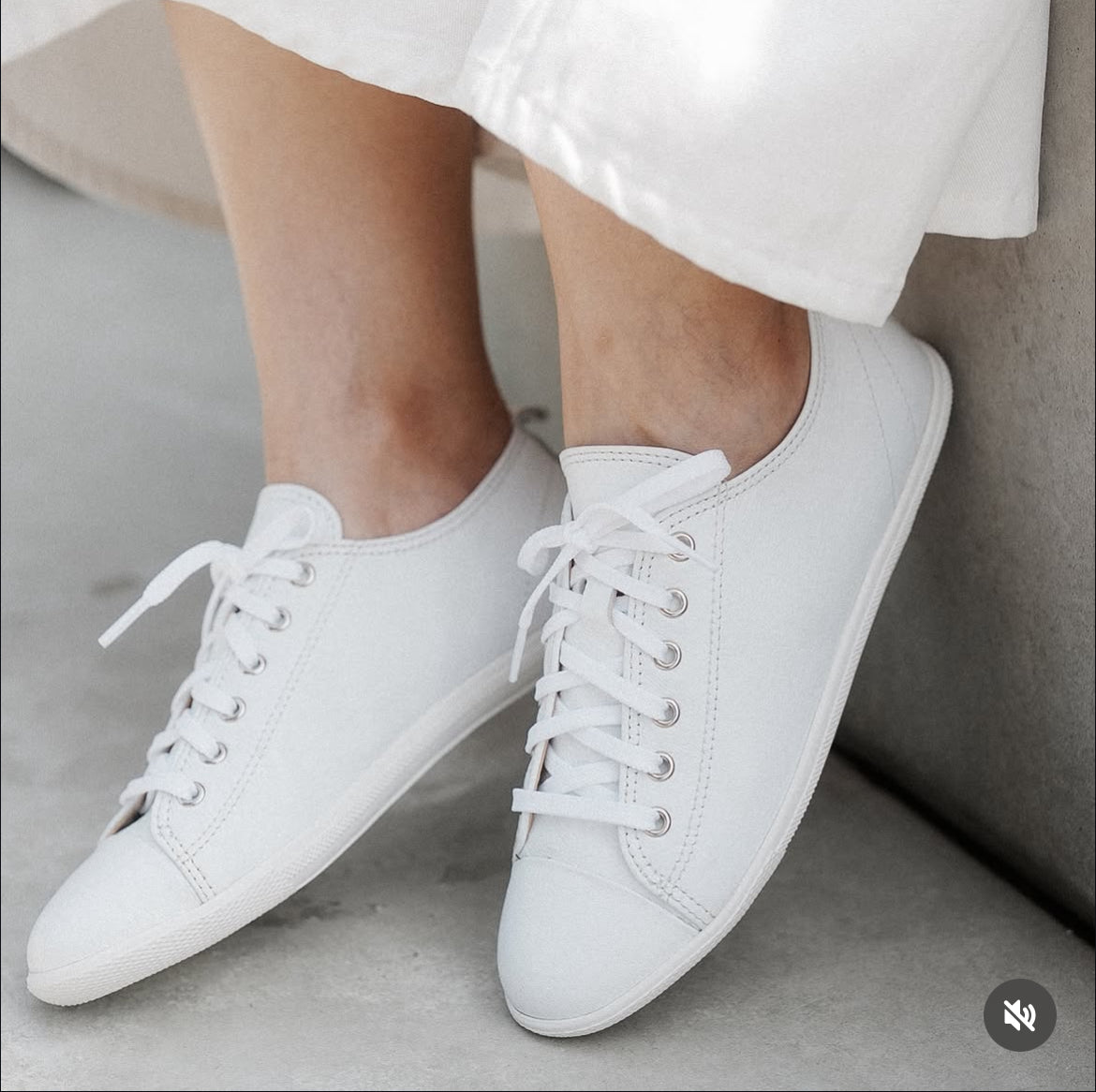 [KR] Stay Pure Leather Sneakers - KSH05