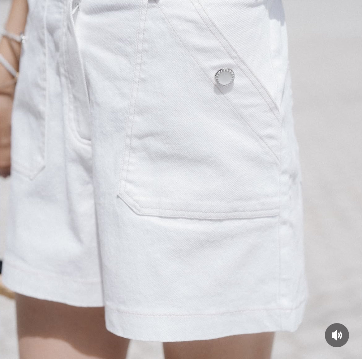 【現貨】[KR] Gem Stone Shorts - KRS076
