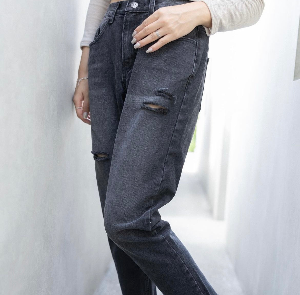 【現貨】[KR] My Loving Season Jeans -  KRP019  (Black)