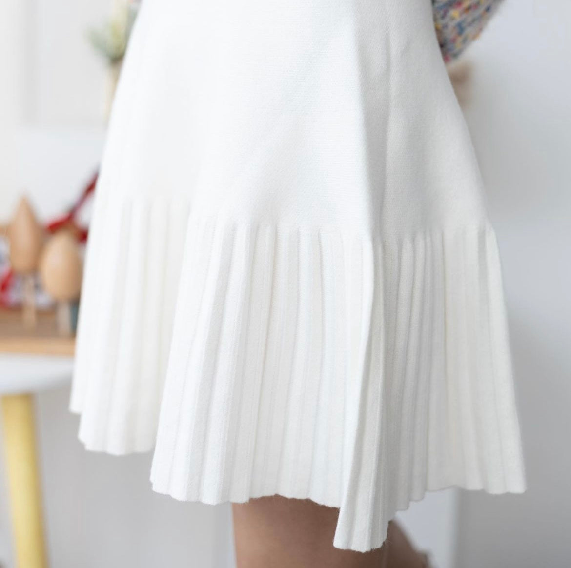 [KR] Romantic Vibe Skirt - KRS036