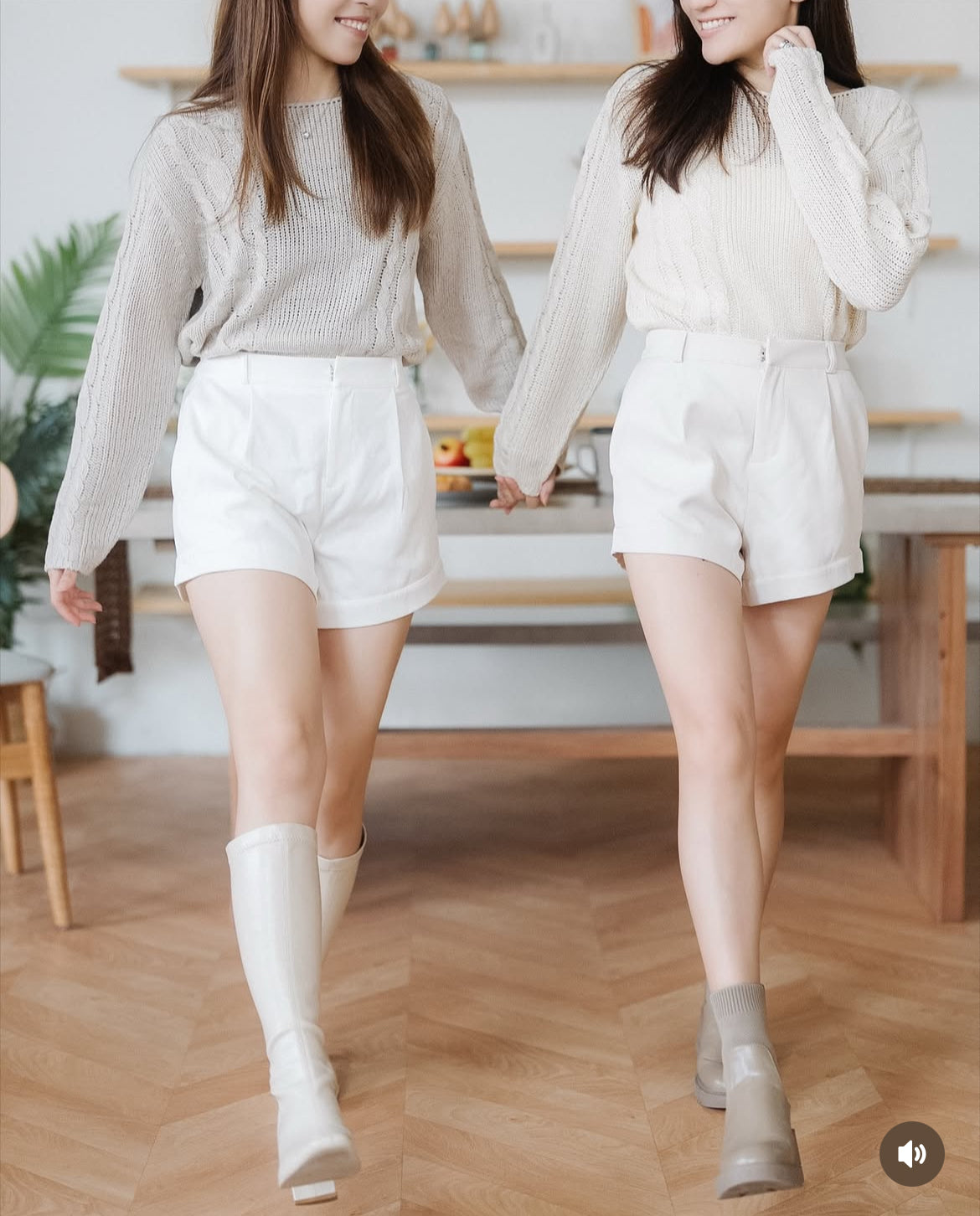 【現貨】[𝒦𝑅] 𝑀𝓎 𝒥𝑜𝓎𝒻𝓊𝓁 𝒲𝒾𝓃𝓉𝑒𝓇 𝒯𝑜𝓅 - 𝒦𝑅𝒯𝟥𝟣𝟧