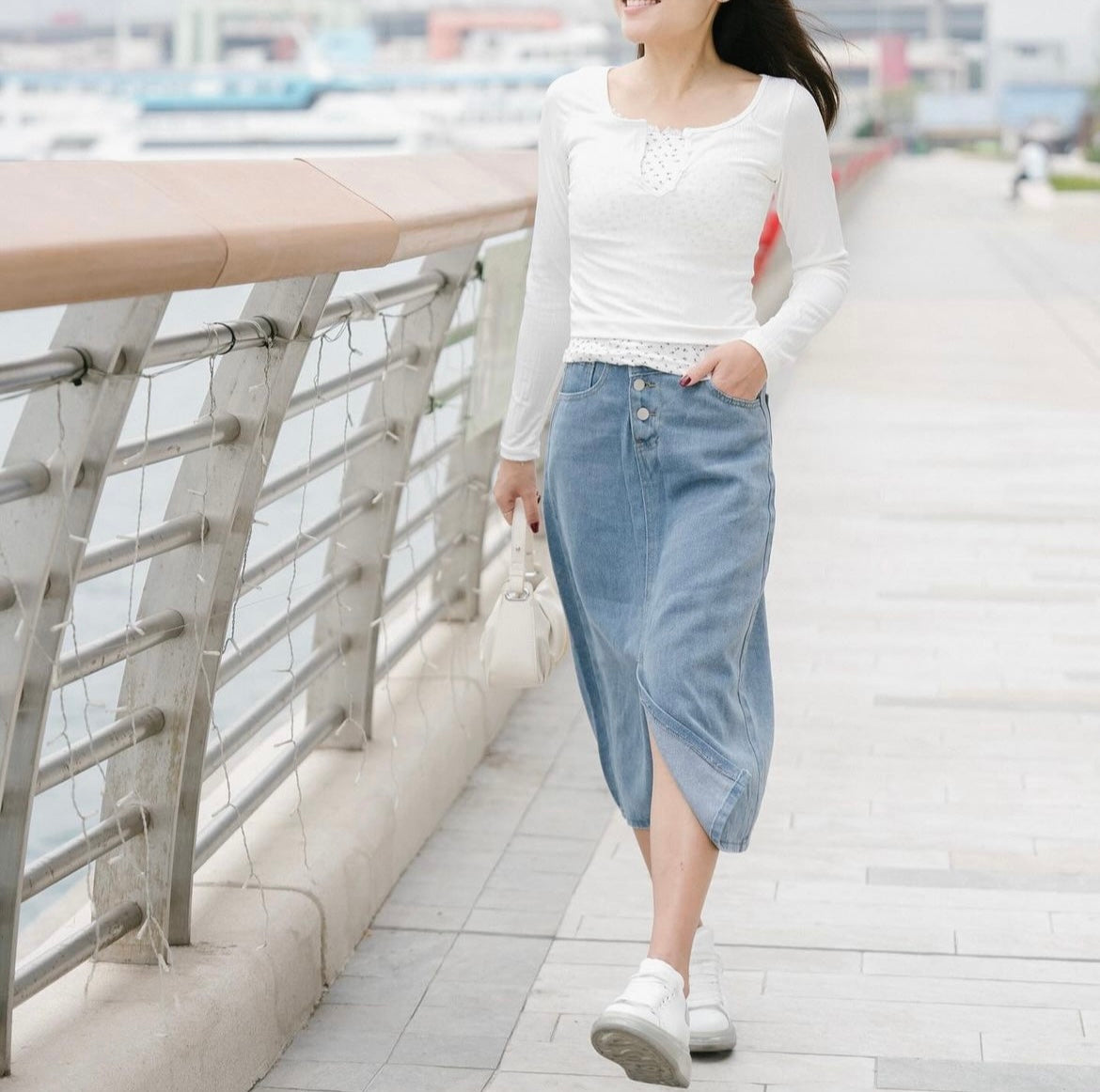 【現貨】[KR] Little Floral World Top — KRT168