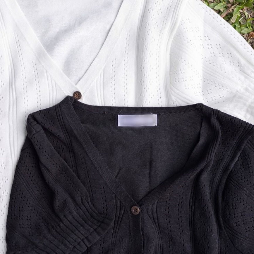 【現貨】T0184 春日人人適合系列 ☀️ 荷葉邊通花上衣